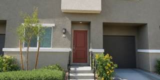 New, Pet Friendly, Modern Minimalist Open Layout - 3BR/2B Townhome in Las Vegas Gallery 1