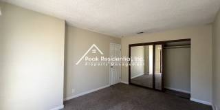 Spacious 2bd/1ba Duplex with Garage near American River College Gallery 14
