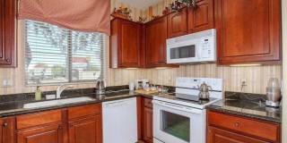 14951 W WILSHIRE Drive Gallery 13