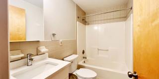 829-833 Conestoga Road Gallery 39