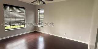 301 Olivewood Pl Gallery 5