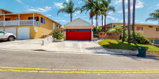 San Clemente Oasis Gallery 1