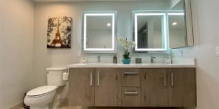 The Mansfield at Miracle Mile Gallery 28