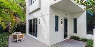 240 Shore Court Gallery 2