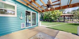 Waterfront Luxury Living – 4 Bed / 3 Bath – Over 2,600 Sq Ft Gallery 49