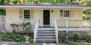 Heart of Chapel Hill! Roosevelt is ready for you!  4 bedrooms/3 bathrooms Gallery 1