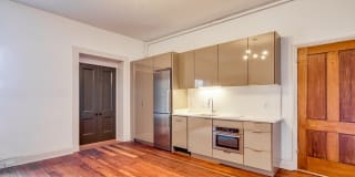 The Edgar at Linden Row Gallery 14