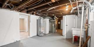 153 HENRY ST Gallery 21