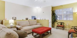 108 LIGHTHOUSE Circle Gallery 7