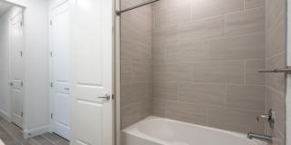 260 OAKLAWN Court Gallery 16