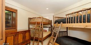 140 Forest Lane Gallery 20