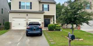 Spacious 4BR House in McDonough Gallery 1