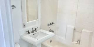 Charming Studio Nestled in the Heart of the Sunset District Gallery 3
