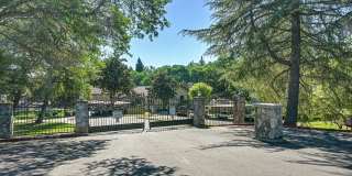 Rollingwood Condominiums Gallery 42