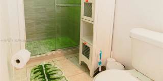 809 Southeast 14th Drive Gallery 11