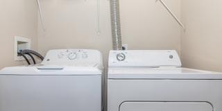 Lofts at Forest Park Gallery 42