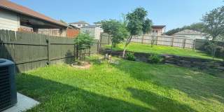ALL BEDROOMS UPSTAIRS  |  GAMEROOM/LOFT UPSTAIRS  |  GARAGE CONVERTED Gallery 68