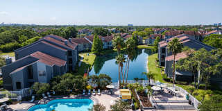 Vantage on Hillsborough Apartments Gallery 31