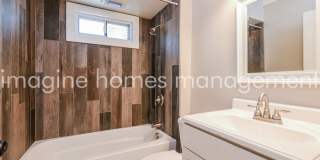 1329 Lakewood Avenue Gallery 10