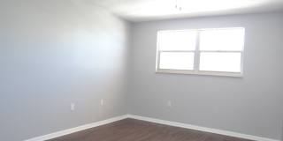 P460 - 6025 Shore Blvd S  #604 Gallery 11