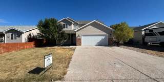 Recently Remodeled 3 bedroom 2.5 bathroom! Gallery 1