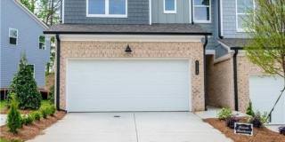 5120 Hillington Way Gallery 1