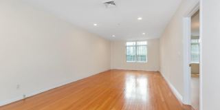 1 portico ct Gallery 12