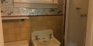 Centrally Located Home on Corner Lot with Small Pets Considered Gallery 5