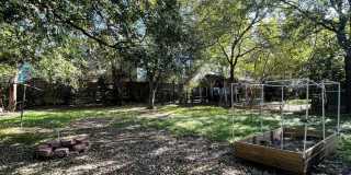 78704 - SUPER LOCATION !  SFH   FREE RENT :  1 OR 2 YR LEASE w/ qualified app- CALL FOR DETAILS Gallery 13
