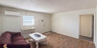 1104 N Carrizo St Gallery 6