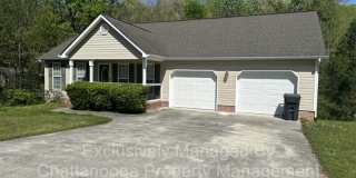 87 Manor Dr Gallery 1