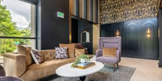 Wayfarer Gallery 25