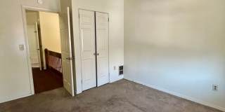 2-bedroom townhome Harrisburg Gallery 18