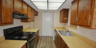 9231 RidgeTown Gallery 4