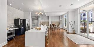 Level at 401 Gallery 24