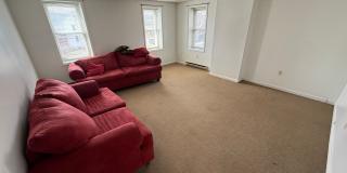 429-431 E. King Street Gallery 10