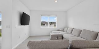 2027 FIRETHORN LOOP Gallery 18