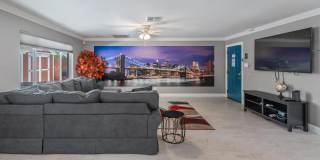 8301 E Monterosa Street Gallery 16