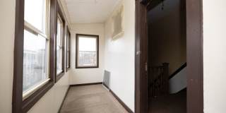 Great 4 Bed Available 9/1/26 Gallery 16