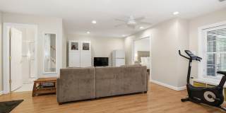 3826 ELMWOOD TOWNE Way Gallery 19