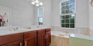 703 SKIPPERS Lane Gallery 21