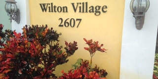 2607 NE 8th Ave Gallery 2