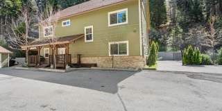 Magnificent Craftsman Style Custom Home Gallery 7