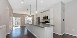 3 level townhouse (newer construction) in Jefferson Place Community available early May! Gallery 20