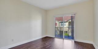 9075 Plymouth Place Gallery 21