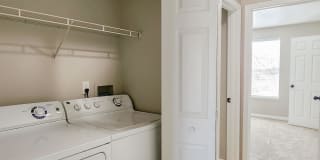 Lake Forest Gallery 14