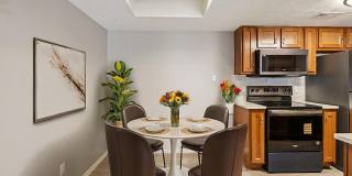 Raintree Apartments Gallery 11