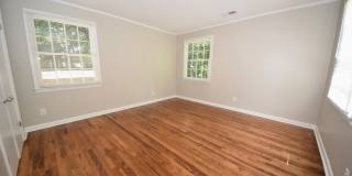 Charming updated 3 bed, 1 bath home near Midtown and Pink Palace. Gallery 12