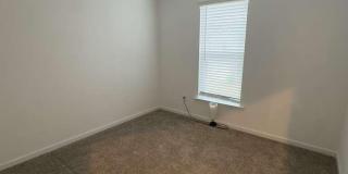 13031 Rover Street Gallery 12