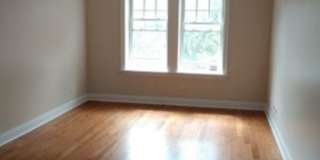 2704 W Ainslie St Gallery 4